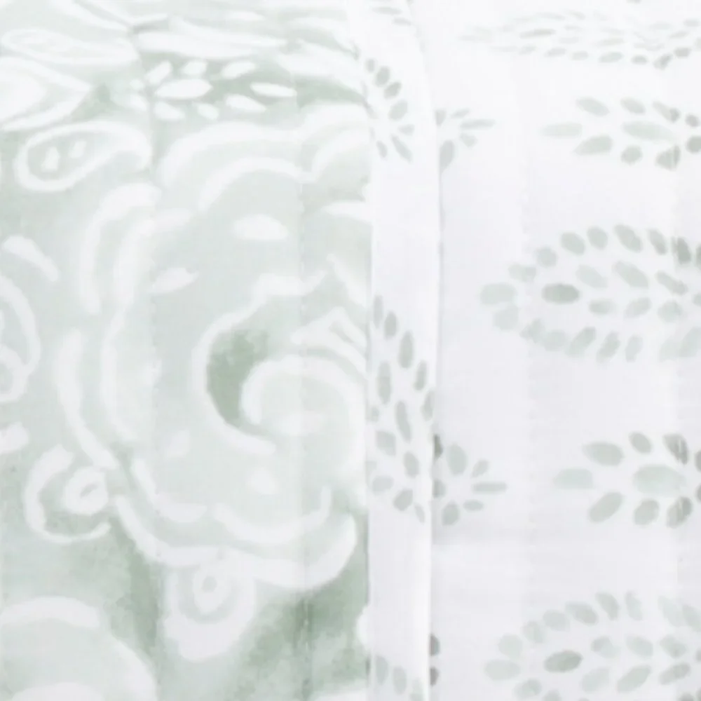 MARTHA STEWART Reversible Quilt Set
